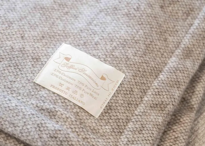 F53 Kevin'S Charming Houses